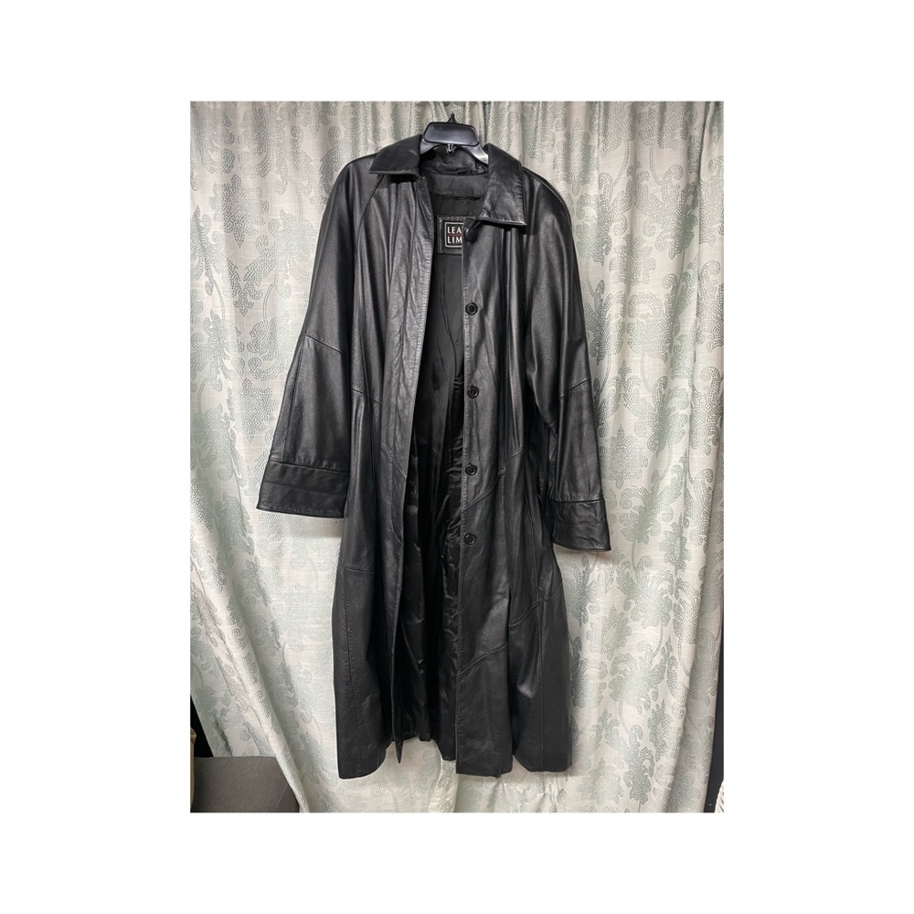 Vintage Women's Black Leather Trench Coat